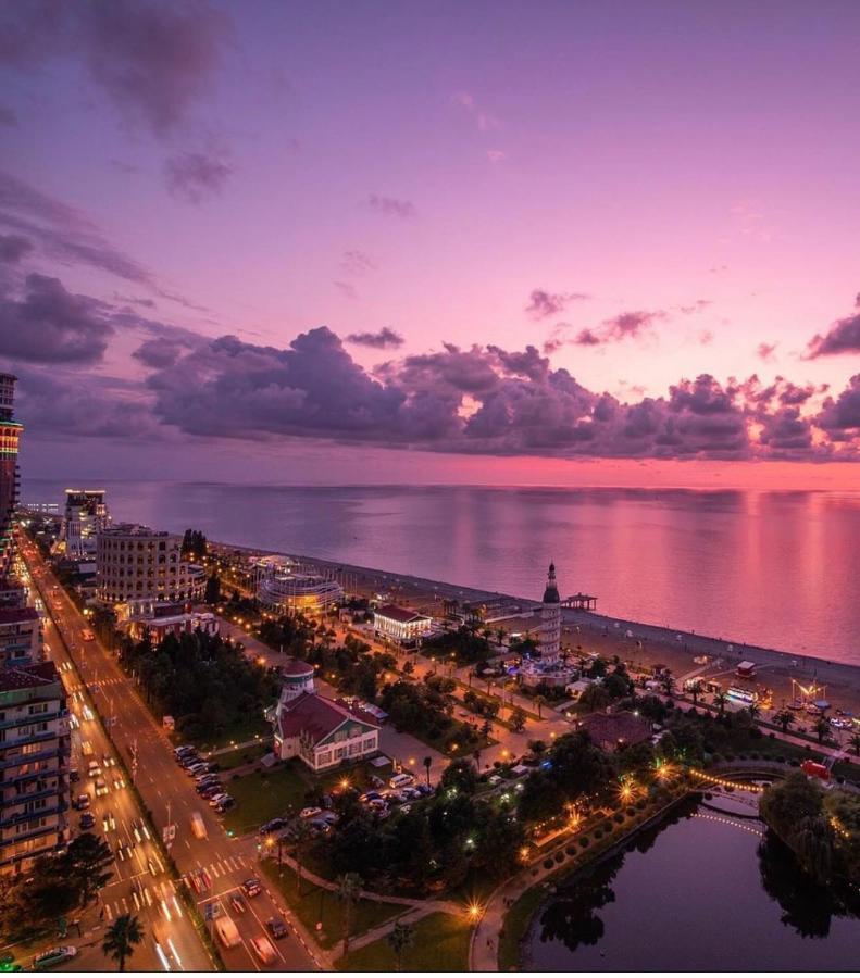 Orbi City Suites Batumi Exteriér fotografie